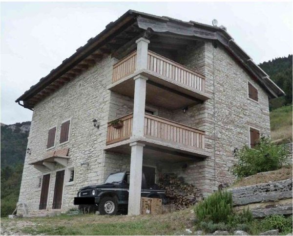casa indipendente in vendita a San Mauro di Saline