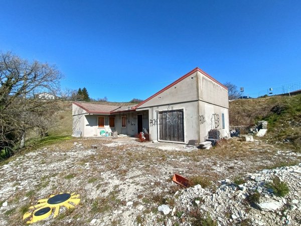 casa indipendente in vendita a San Mauro di Saline