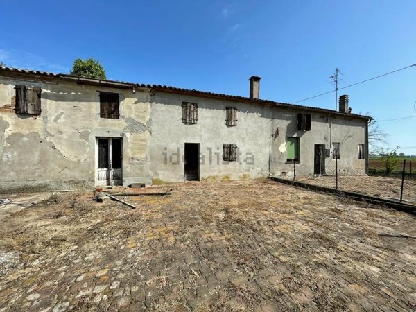 casa indipendente in vendita a San Pietro di Morubio in zona Bonavicina