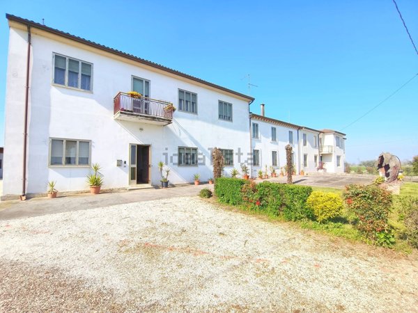 casa indipendente in vendita a San Pietro di Morubio in zona Bonavicina