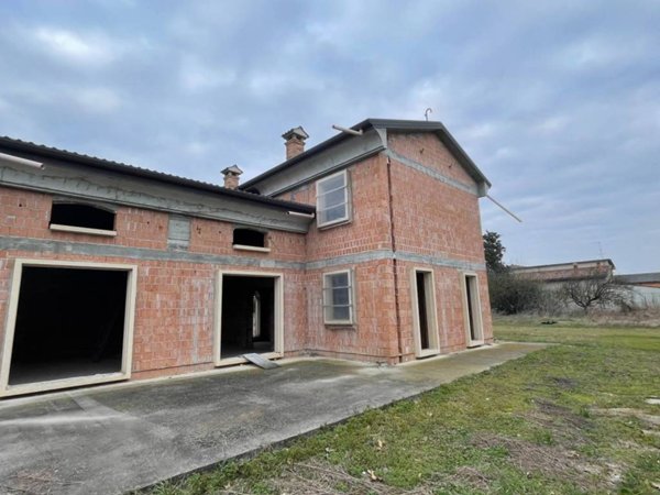 casa indipendente in vendita a San Pietro di Morubio