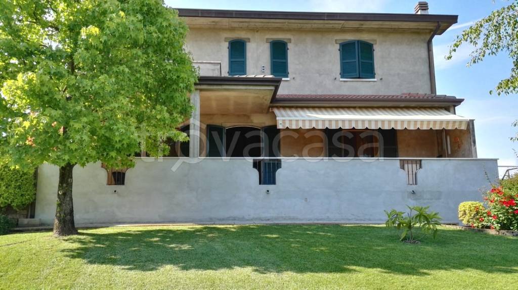 casa indipendente in vendita a San Pietro di Morubio in zona Bonavicina