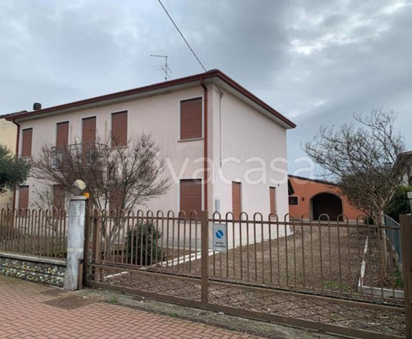 casa indipendente in vendita a San Pietro di Morubio in zona Bonavicina