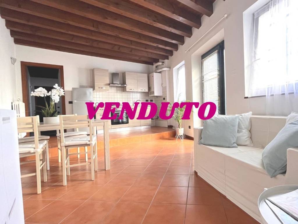 appartamento in vendita a San Pietro in Cariano in zona Corrubbio