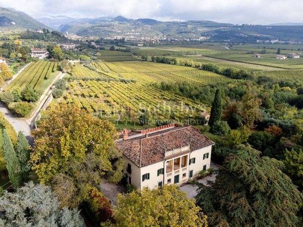 casa indipendente in vendita a San Pietro in Cariano