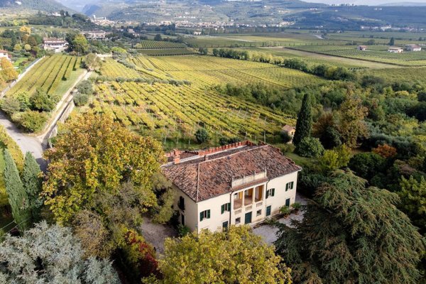 casa indipendente in vendita a San Pietro in Cariano