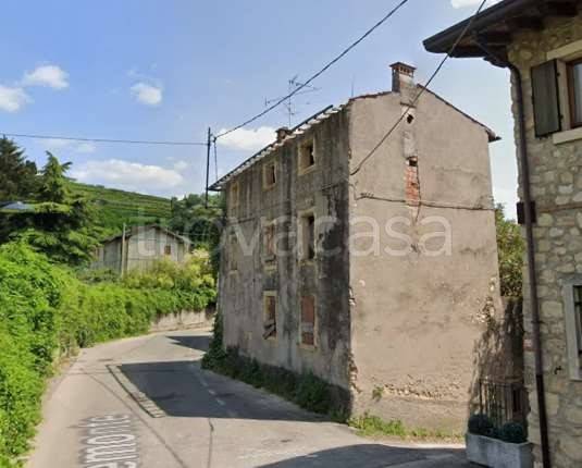 casa indipendente in vendita a San Pietro in Cariano in zona San Floriano