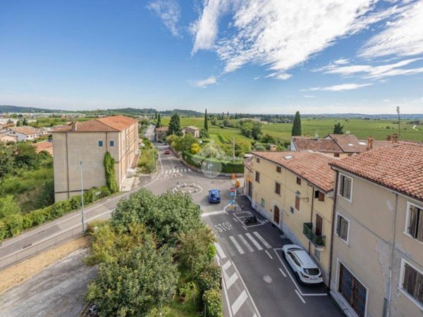 intera palazzina in vendita a San Pietro in Cariano
