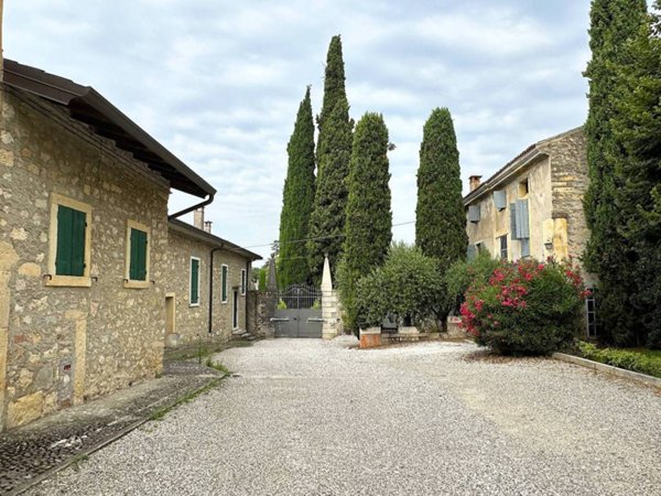 appartamento in vendita a San Pietro in Cariano