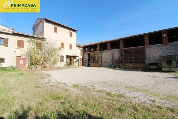 casale in vendita a San Pietro in Cariano