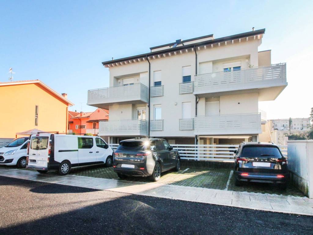 appartamento in vendita a San Pietro in Cariano