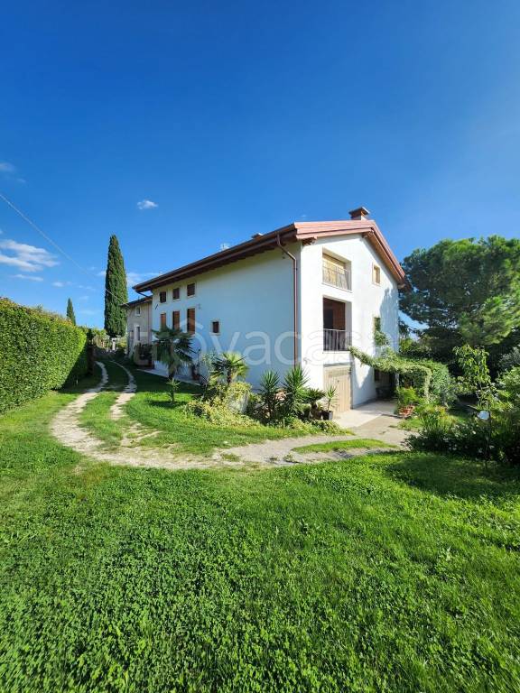 casa indipendente in vendita a San Pietro in Cariano
