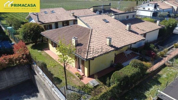 casa indipendente in vendita a San Pietro in Cariano in zona San Floriano