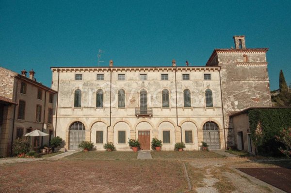 casa indipendente in vendita a San Pietro in Cariano