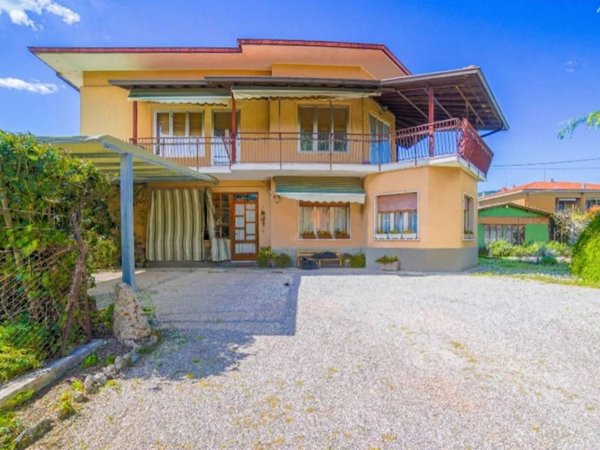 casa indipendente in vendita a San Pietro in Cariano