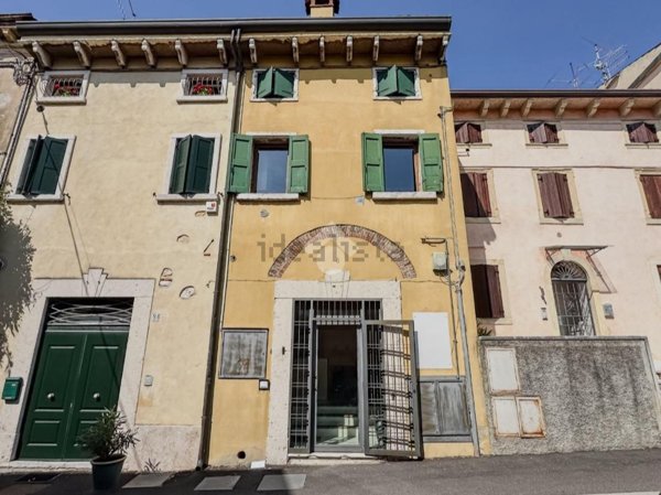 casa semindipendente in vendita a San Pietro in Cariano