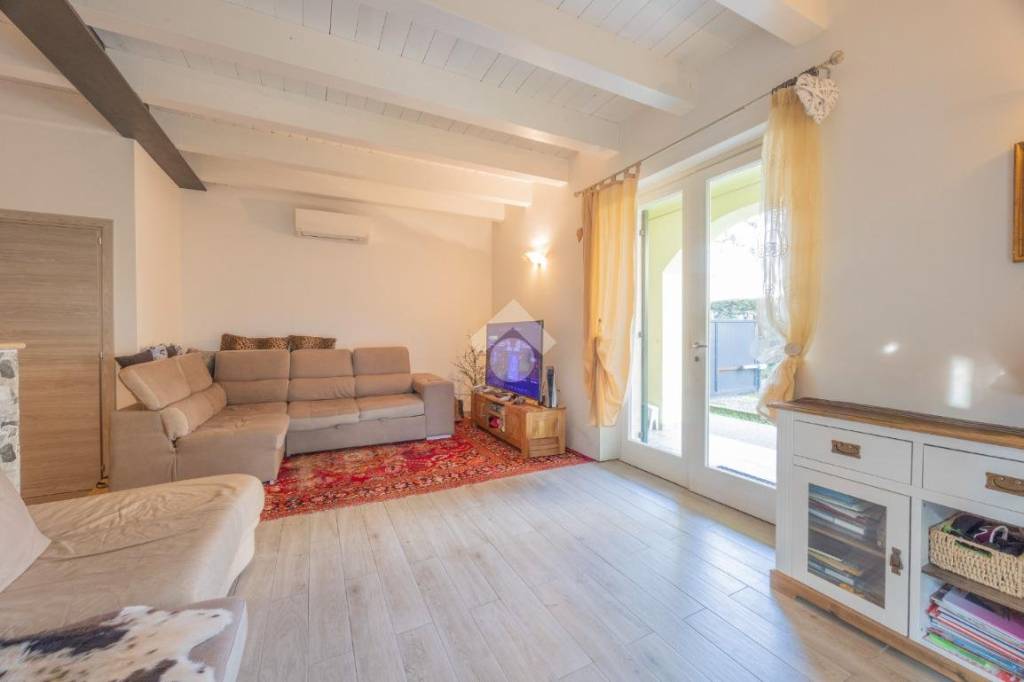 casa indipendente in vendita a San Pietro in Cariano