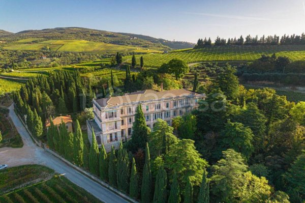 casa indipendente in vendita a Sant'Ambrogio di Valpolicella