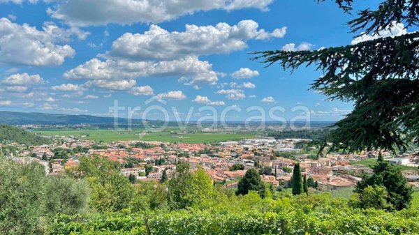 casa indipendente in vendita a Sant'Ambrogio di Valpolicella in zona San Giorgio