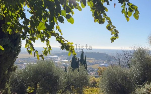 appartamento in vendita a Sant'Ambrogio di Valpolicella