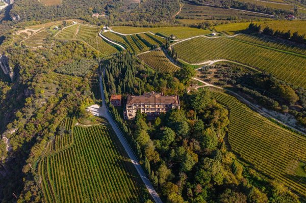 casa indipendente in vendita a Sant'Ambrogio di Valpolicella