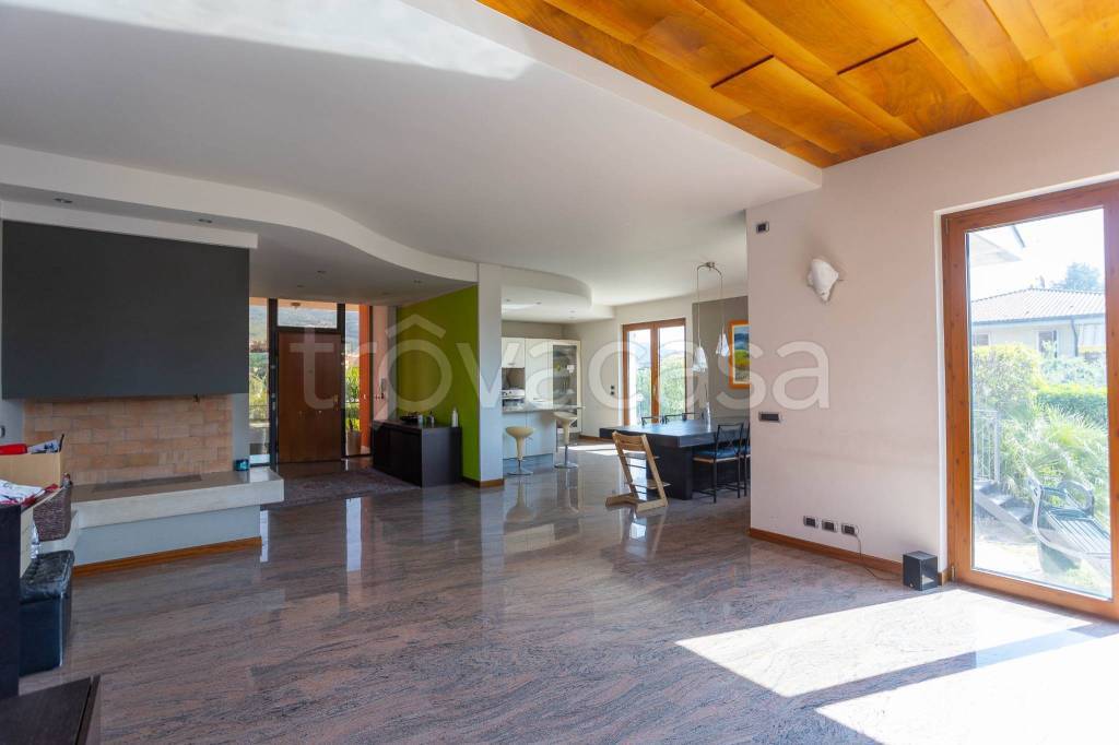 casa indipendente in vendita a Sant'Ambrogio di Valpolicella