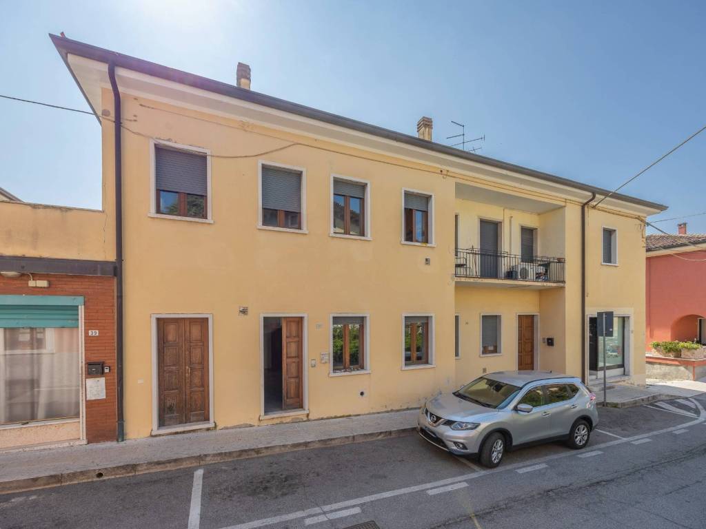 appartamento in vendita a Sant'Ambrogio di Valpolicella