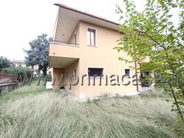 casa indipendente in vendita a Sant'Ambrogio di Valpolicella