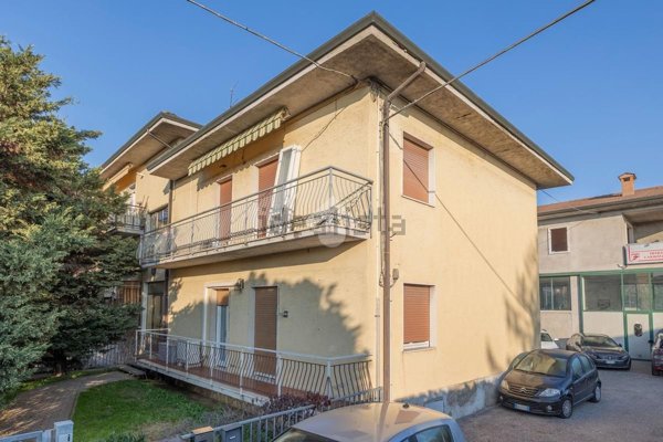 appartamento in vendita a Sant'Ambrogio di Valpolicella in zona Domegliara