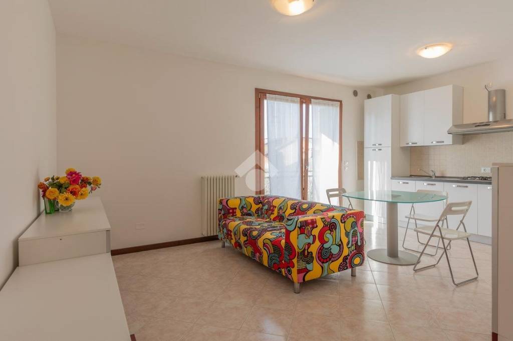 appartamento in vendita a Sant'Ambrogio di Valpolicella in zona Domegliara