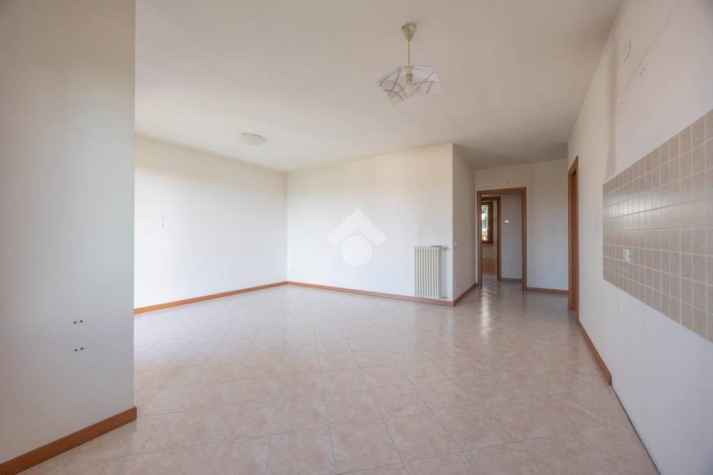 appartamento in vendita a Sant'Ambrogio di Valpolicella in zona Domegliara