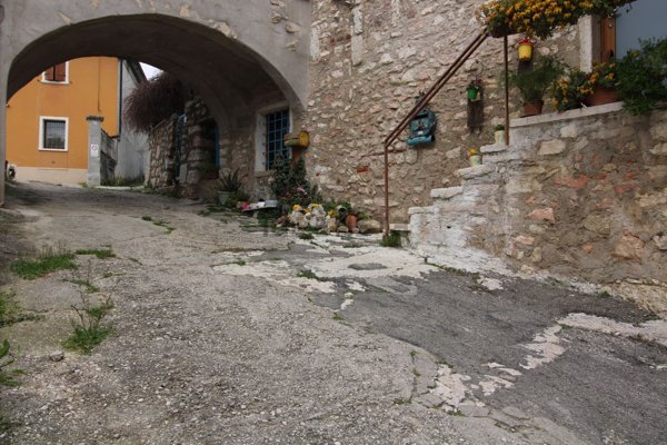 pentavano in vendita a Sant'Ambrogio di Valpolicella