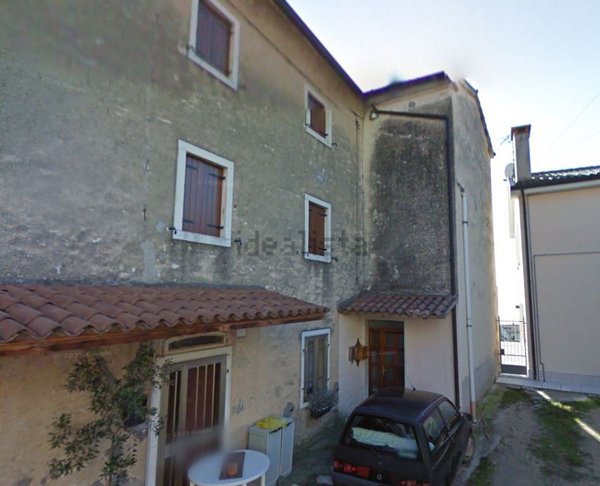 appartamento in vendita a Sant'Ambrogio di Valpolicella in zona Monte