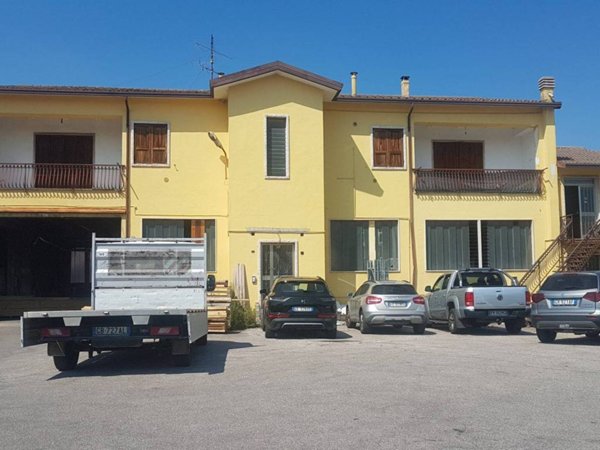 appartamento in vendita a Sant'Ambrogio di Valpolicella