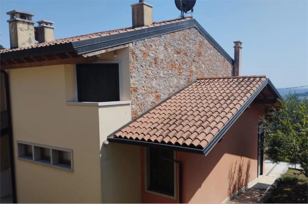 casa indipendente in vendita a Sant'Ambrogio di Valpolicella