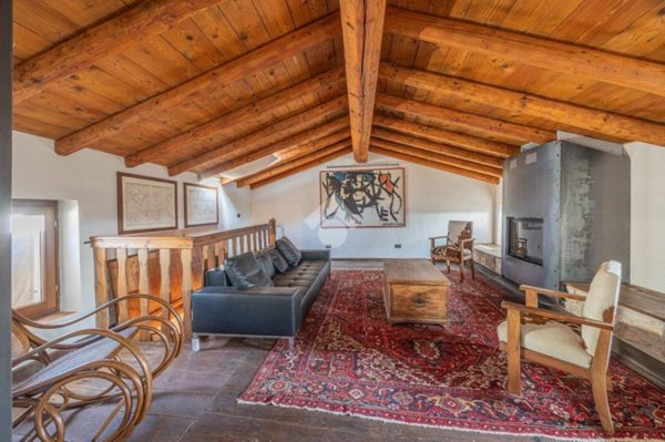 casa indipendente in vendita a Sant'Ambrogio di Valpolicella in zona Gargagnago