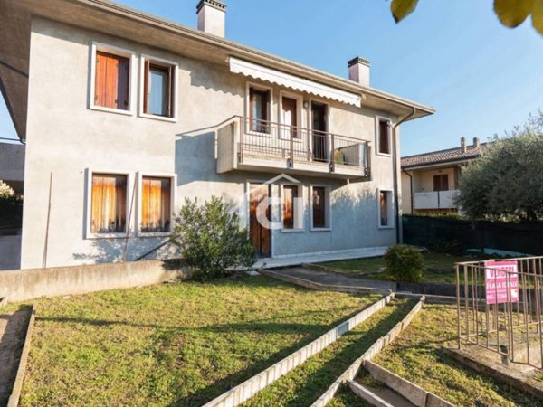 appartamento in vendita a Sant'Ambrogio di Valpolicella