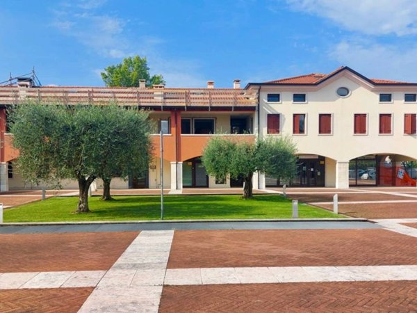 ufficio in vendita a Sant'Ambrogio di Valpolicella