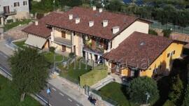 appartamento in vendita a Sant'Ambrogio di Valpolicella in zona Monte