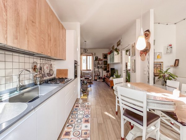 casa indipendente in vendita a Sant'Ambrogio di Valpolicella in zona Domegliara