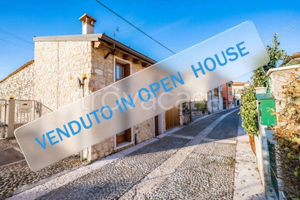 appartamento in vendita a Sant'Ambrogio di Valpolicella