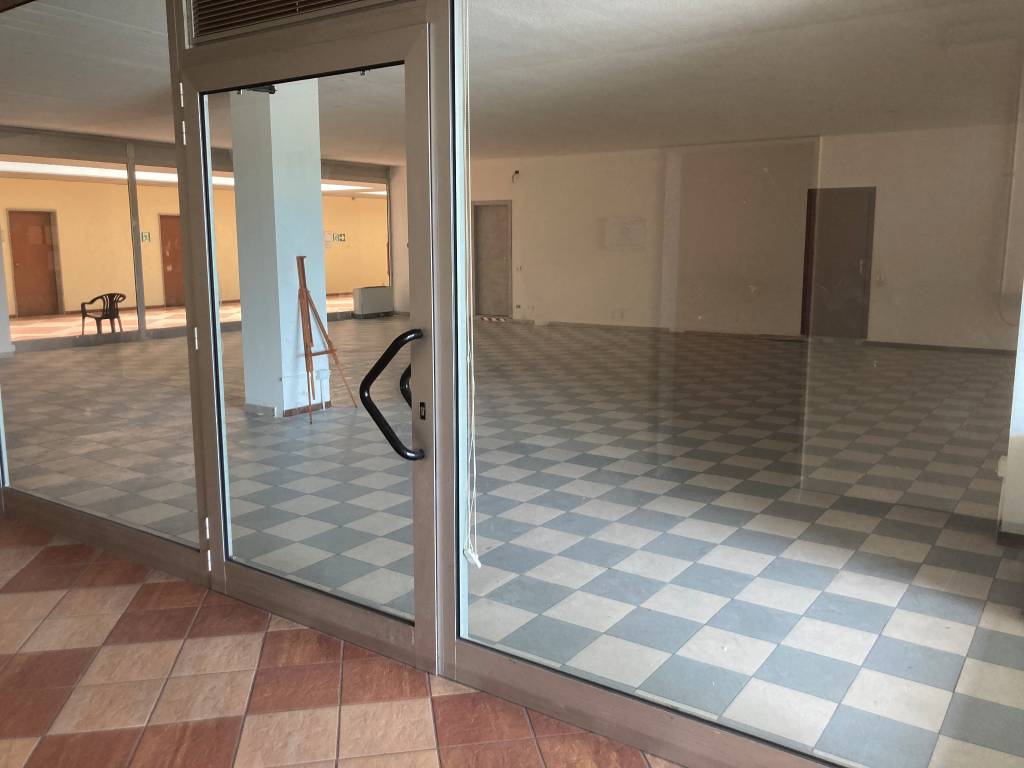 ufficio in vendita a Sant'Ambrogio di Valpolicella in zona Domegliara