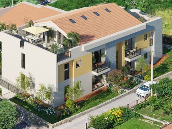 appartamento in vendita a Sant'Ambrogio di Valpolicella in zona Monte