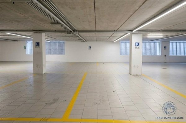 quadrivano in vendita a Sant'Ambrogio di Valpolicella in zona Domegliara