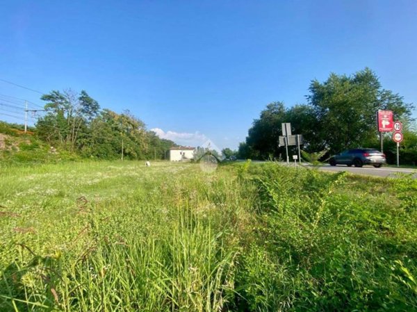 terreno agricolo in vendita a Sant'Ambrogio di Valpolicella