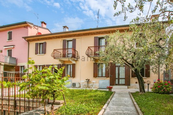 casale in vendita a Sant'Ambrogio di Valpolicella in zona San Giorgio