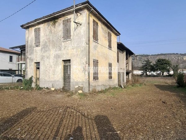 appartamento in vendita a Sant'Ambrogio di Valpolicella