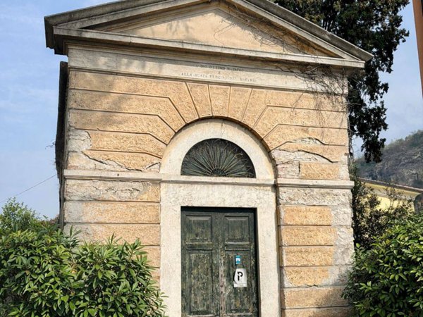 intera palazzina in vendita a Sant'Ambrogio di Valpolicella