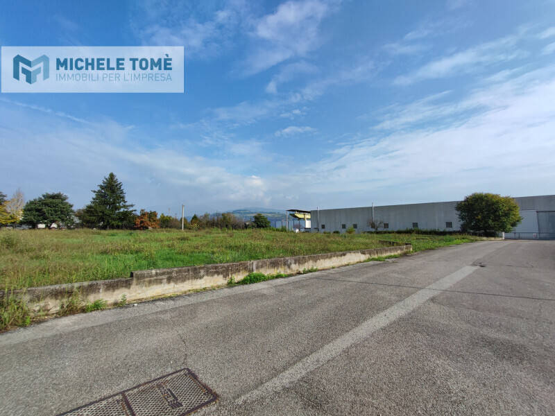 appartamento in vendita a Sant'Ambrogio di Valpolicella in zona Domegliara