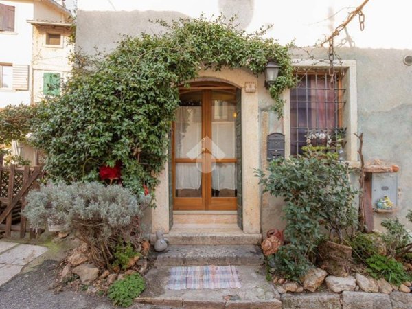 casa indipendente in vendita a Sant'Ambrogio di Valpolicella in zona San Giorgio
